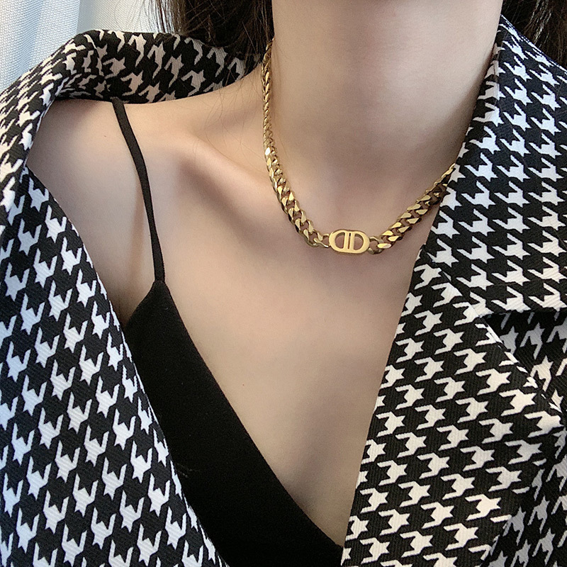 Gold thick chain letter double D titanium steel necklace female hip hop