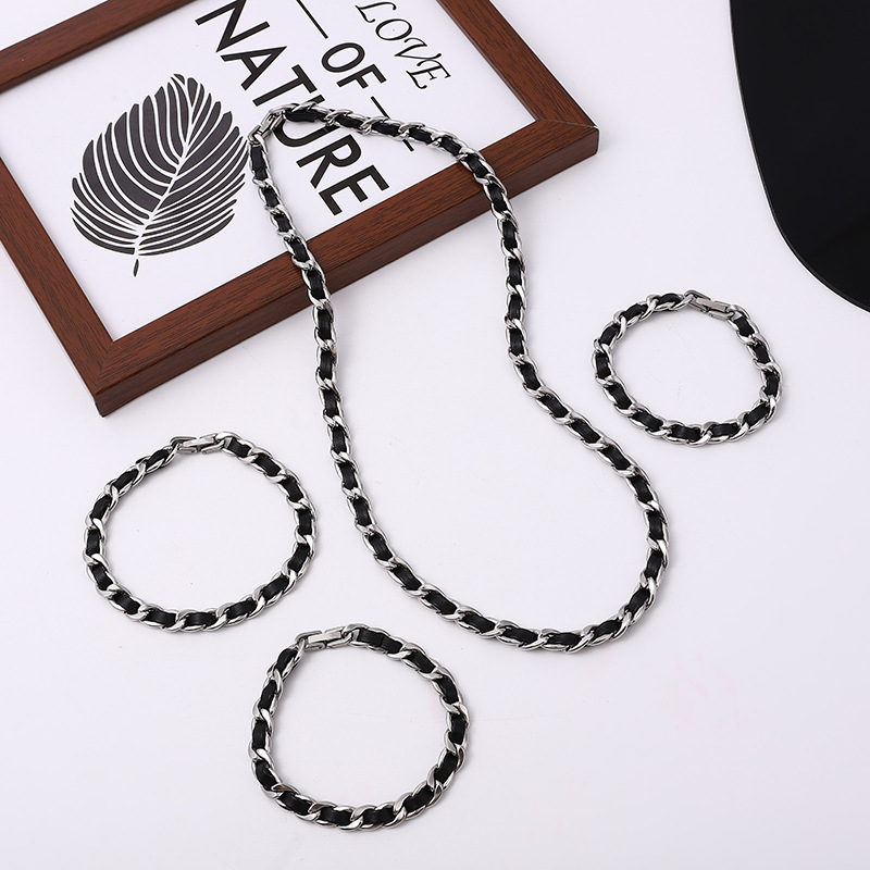 Leather bracelet men's fashion senior sense ins men's niche simple hip hop necklace body titanium steel