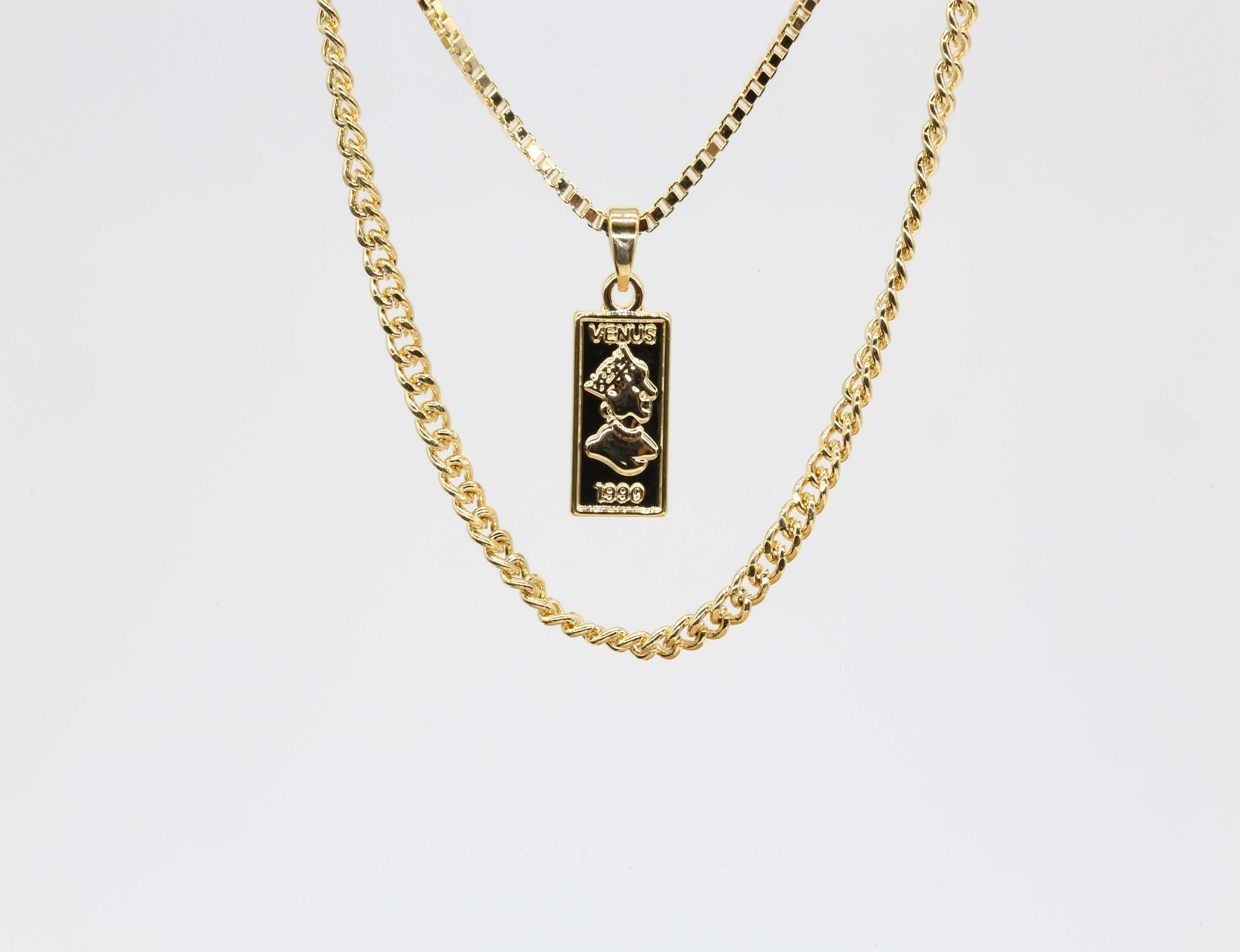 Factory wholesales vanus pendant popular women stainless steel gold necklaces