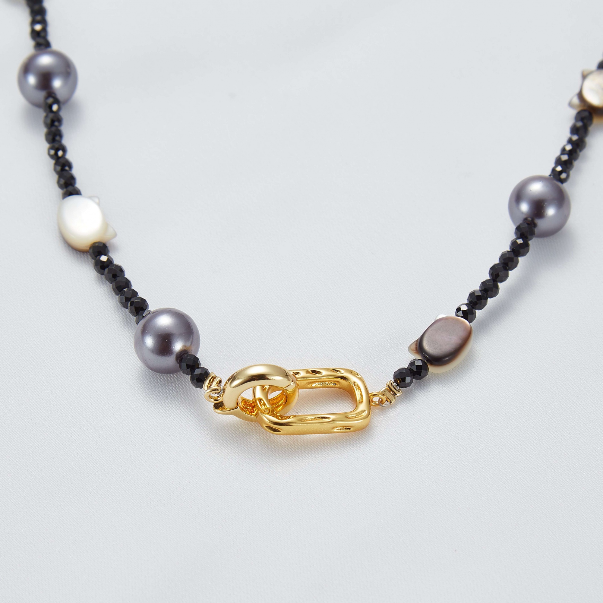 New Arrival Trendy Cute Bracelet 18K Gold Plated Cat-shape Natural shells High Quality Pearl Bracelet