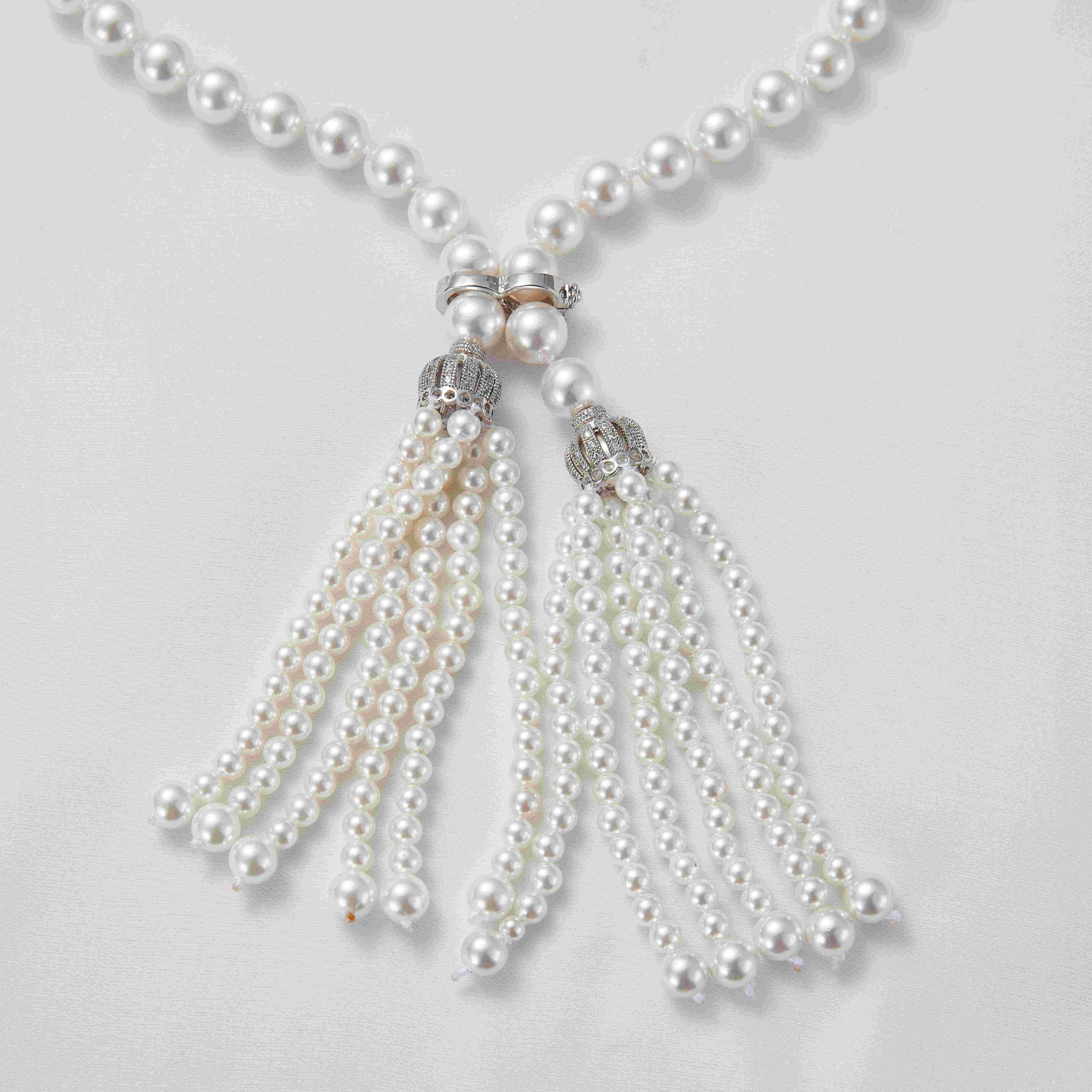  Women's Decorative Dress Fashionable Elegant Shell Pearls Beads Sweater Necklace 