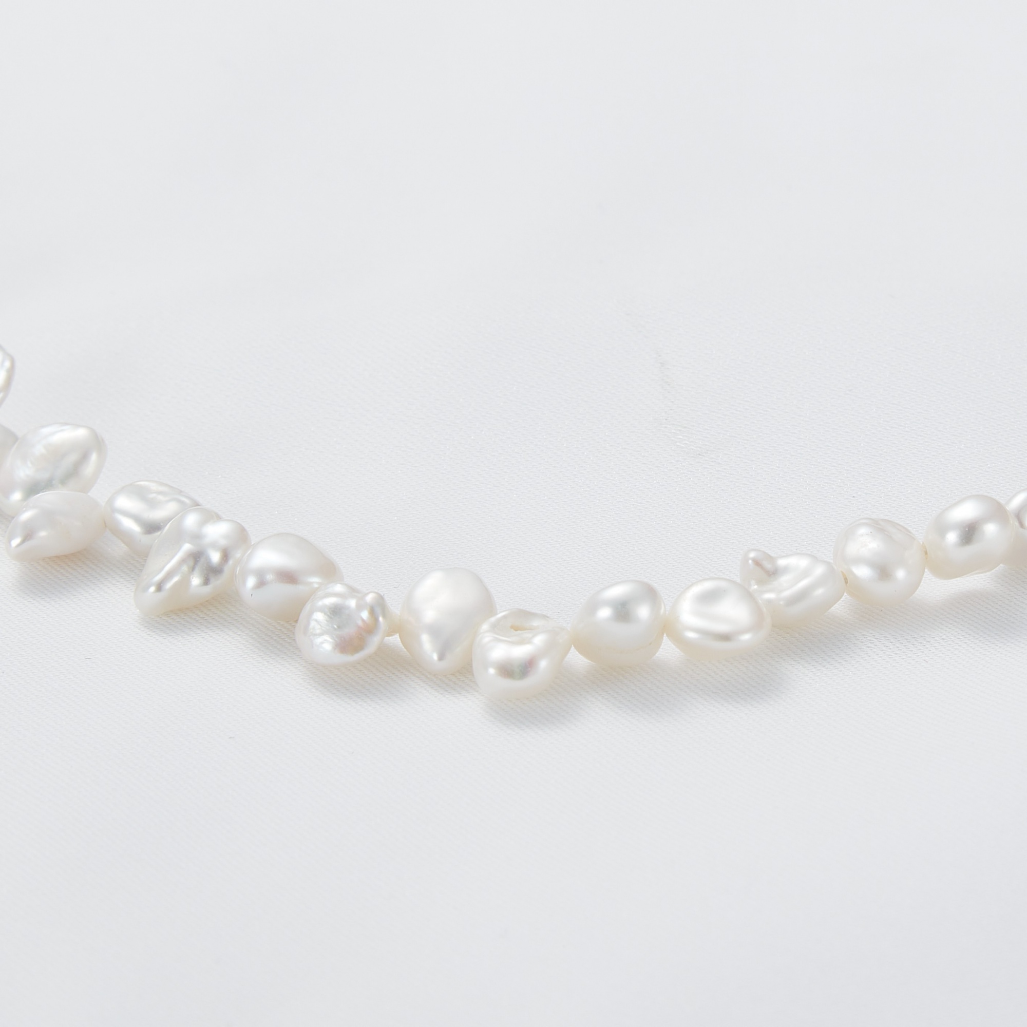 European and American Style Irregular Natural Freshwater Pearl Necklace Popular party engagement Gift Collar 