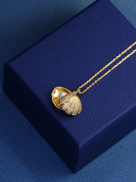 New Shell Pearl Pendant Necklace For Women's Jewelry Wholesale Necklaces For Women