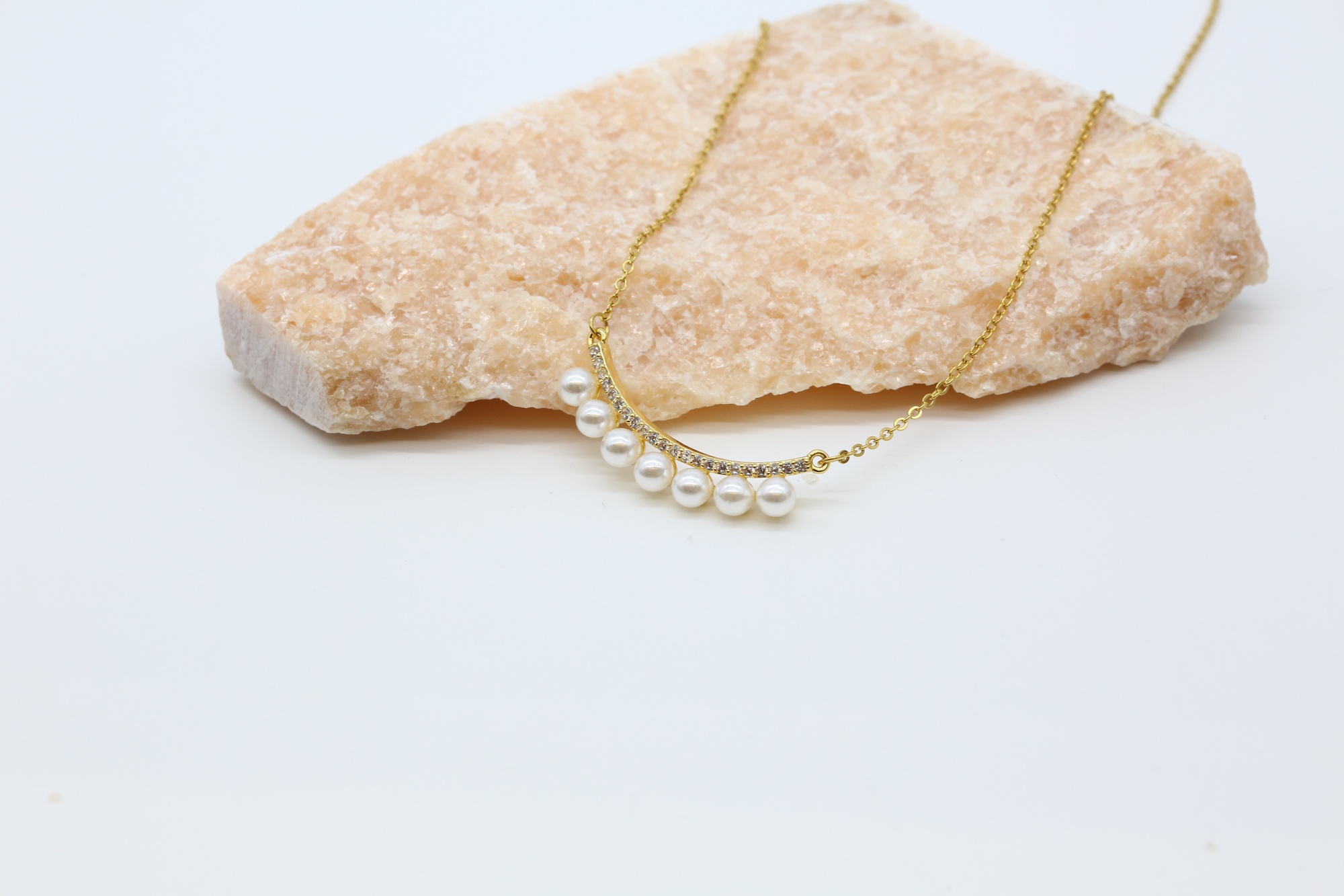  Fine Design Classic Basic Stacking Jewelry Winter Sense Shell Beads Pearl Lucky Sweater Chains Adjustable Necklace