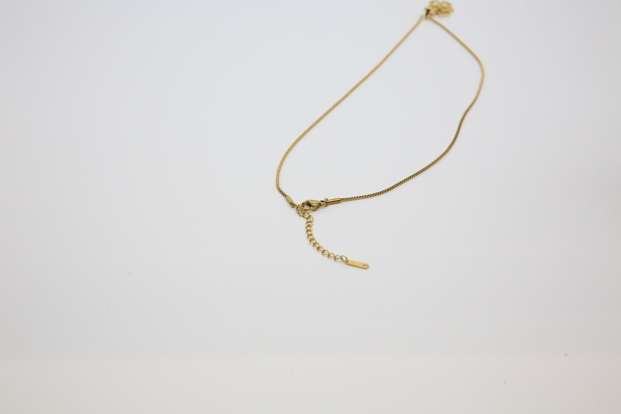  Fine Design Classic Basic Stacking Jewelry Winter Sense Shell Beads Pearl Lucky Sweater Chains Adjustable Necklace
