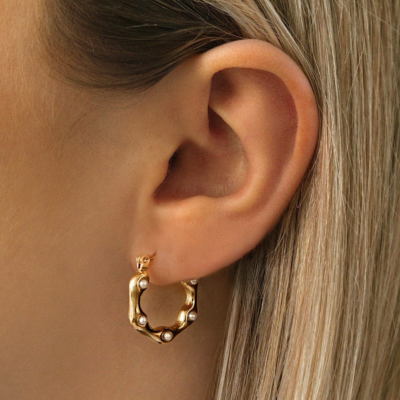 hammered irregular CC earring stainless steel hoops earring gold plated waterproof jewelry zircon earrings