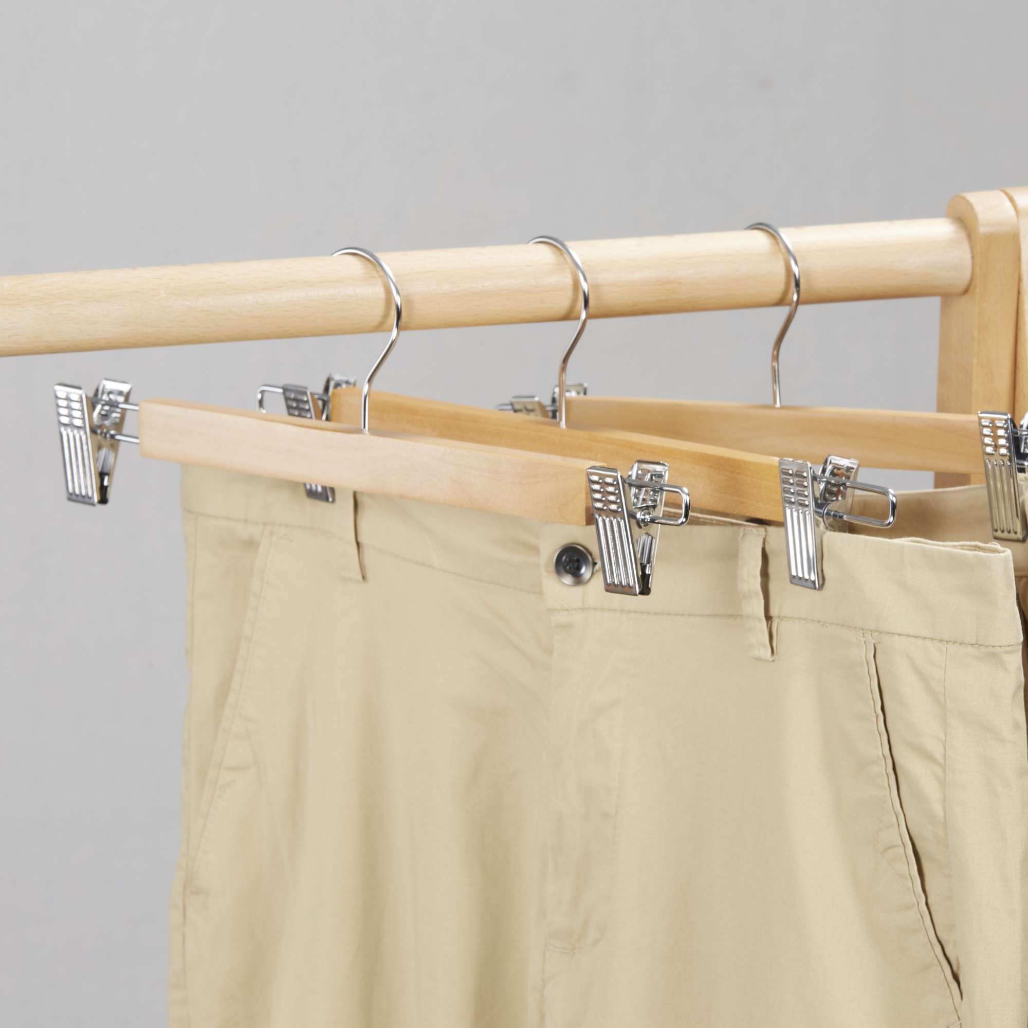 Natrual Wooden Skirt/Pant Hanger with Movable Clips