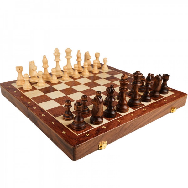 WANHUA flying unique handmanmdecorative folding magnetic wooden chess set custom luxury international wooden chess pieces