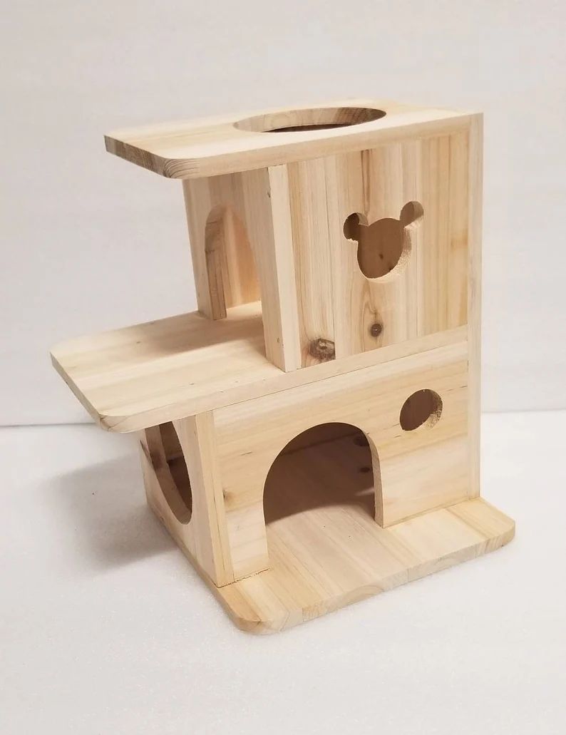2022 high quality large capacity customized animals natural wooden pet house