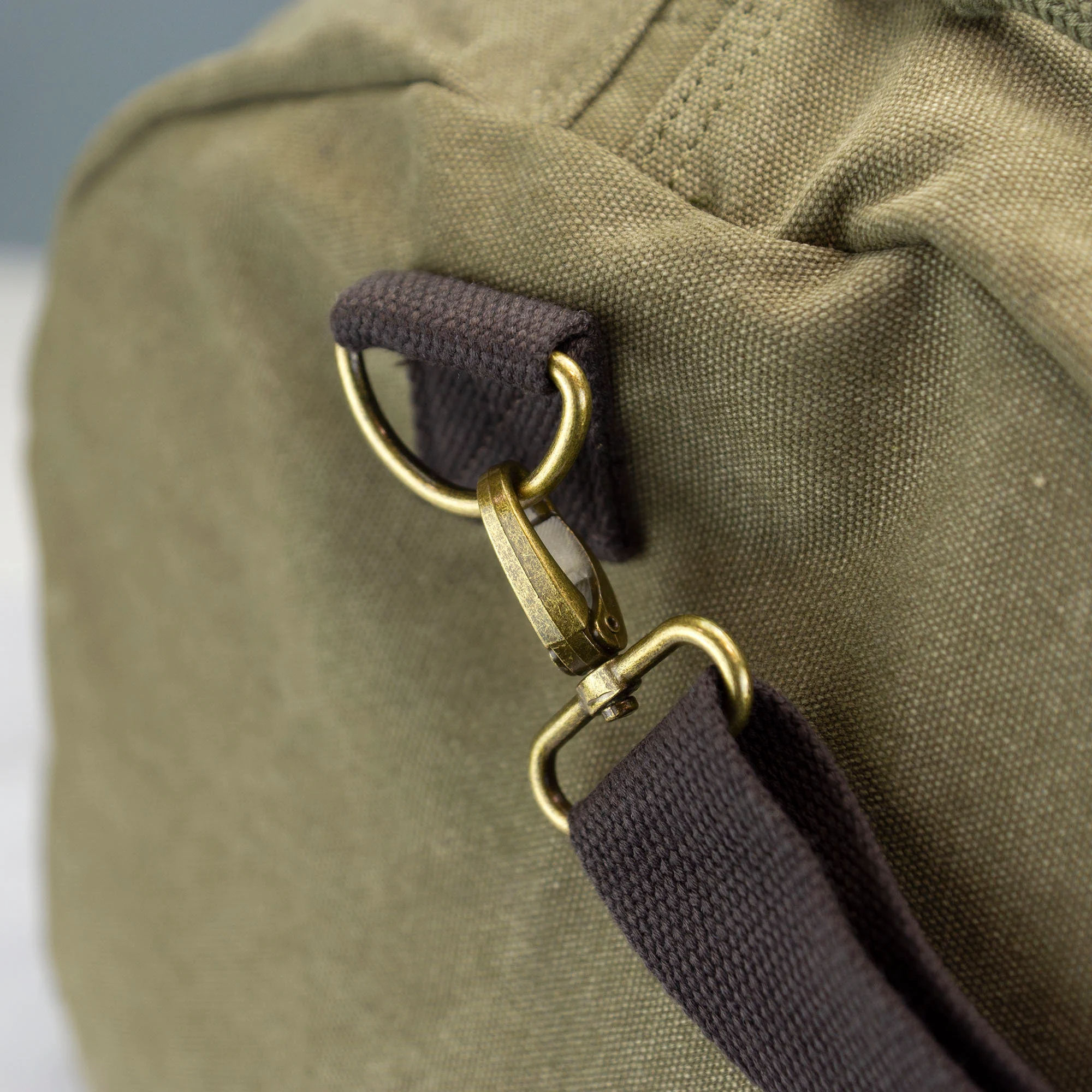 2022 High Quality Personalised Mens Vintage Canvas Holdall Travel Bag Embroidered
