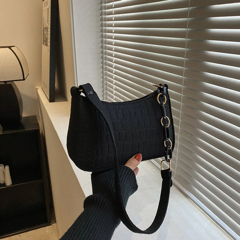 Fashion Felt Shoulder Bags for Women Women's Subaxillary Bag Design Advanced Texture Armpit Handbags Purses Crescent Saddle Bag