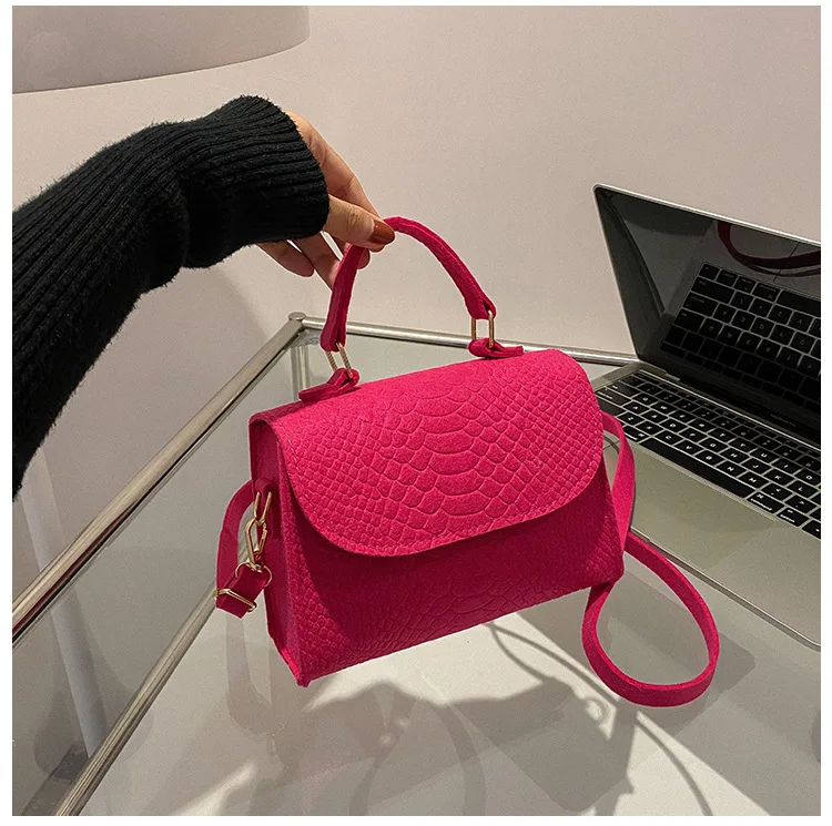 2023 Felt Crossbody Bags for Women Underarm Bag Ladies Shoulder Bag Trend Handbags
