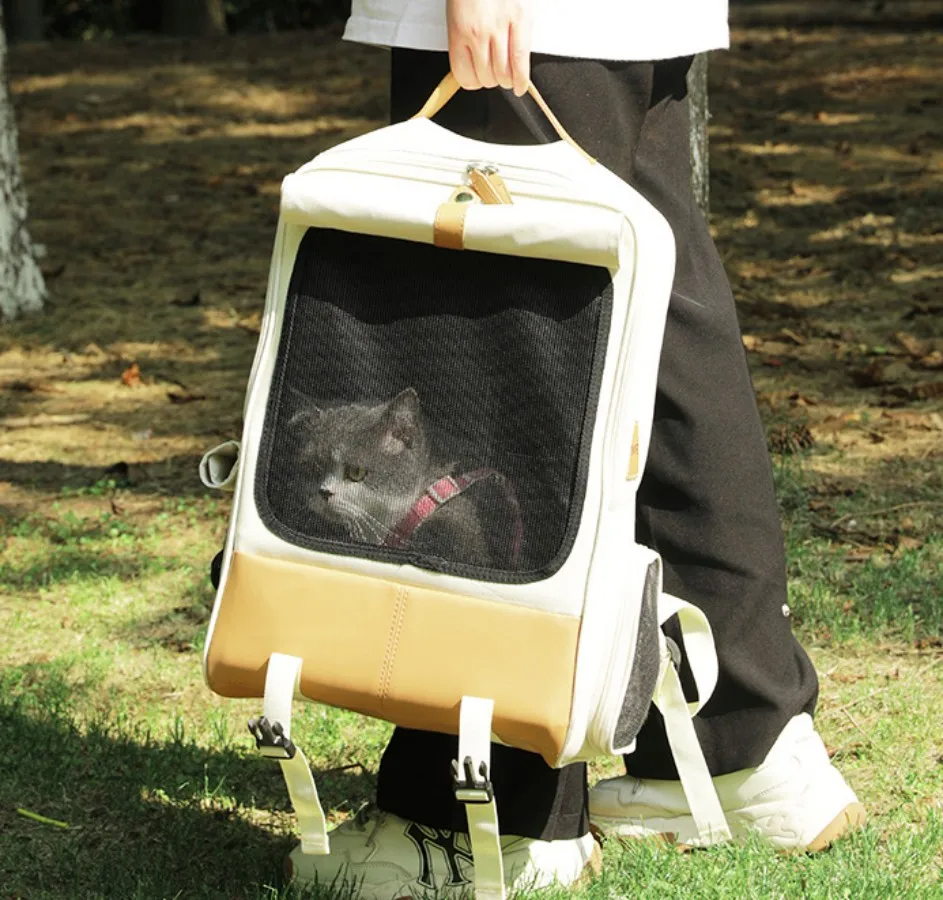 2023 New Pet Bag Cat Retro Portable Backpack Pet Backpack Outdoor Breathable Dog Travel Backpack Foldable Cat Carrier Cat Bag