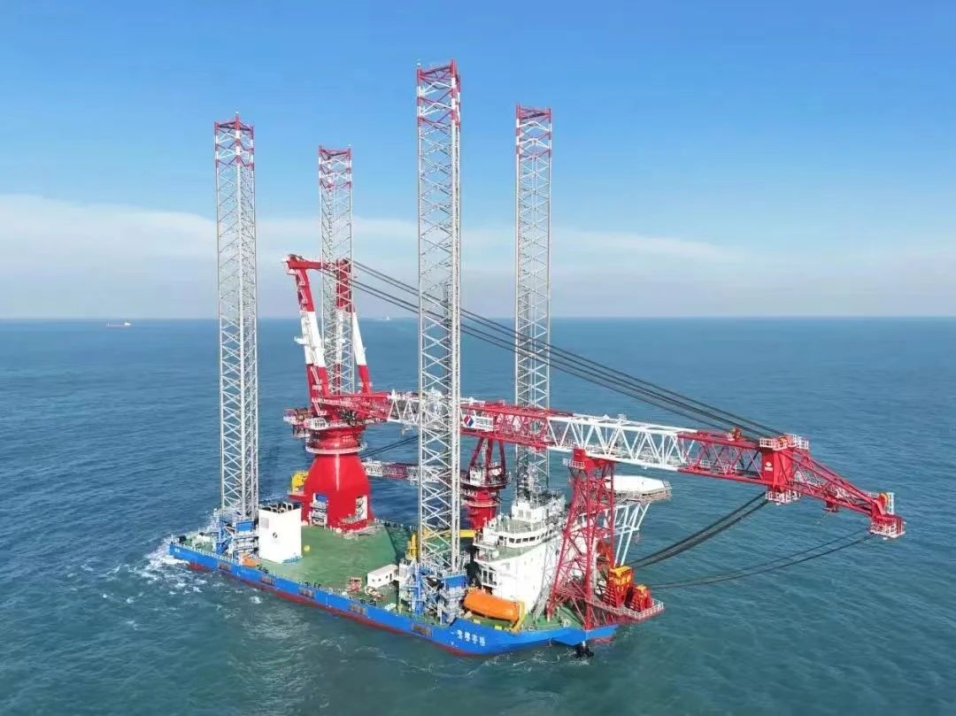 The lifting test of the 1600T wind power installation platform achieved great success, and AJE Angjia Electric Appliances provided strong support