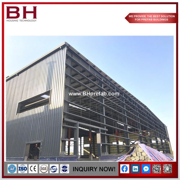 High Quality Prefabricated Steel Structure Building with Good Insulation