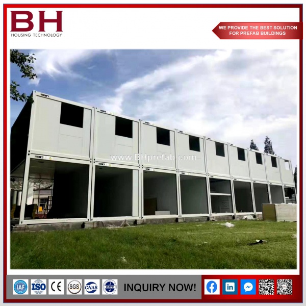 Luxury Flat Pack New Designed Economical Prefab Container Shop House / Restaurant Room