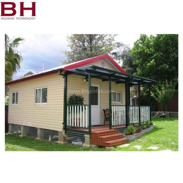 Two Rooms Wooden Steel Villa House With Bathroom