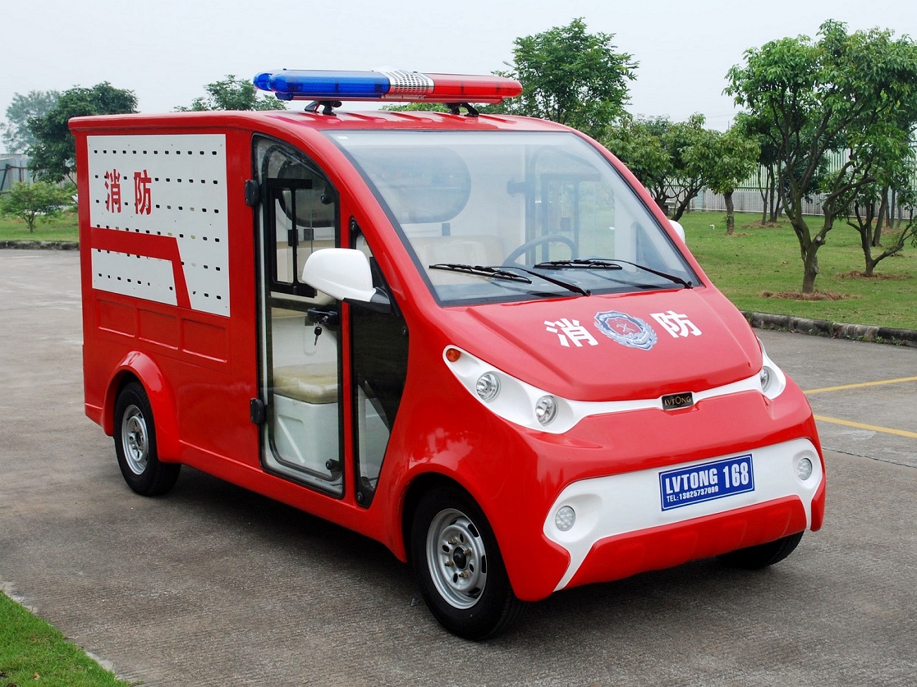 2人座电动消防车