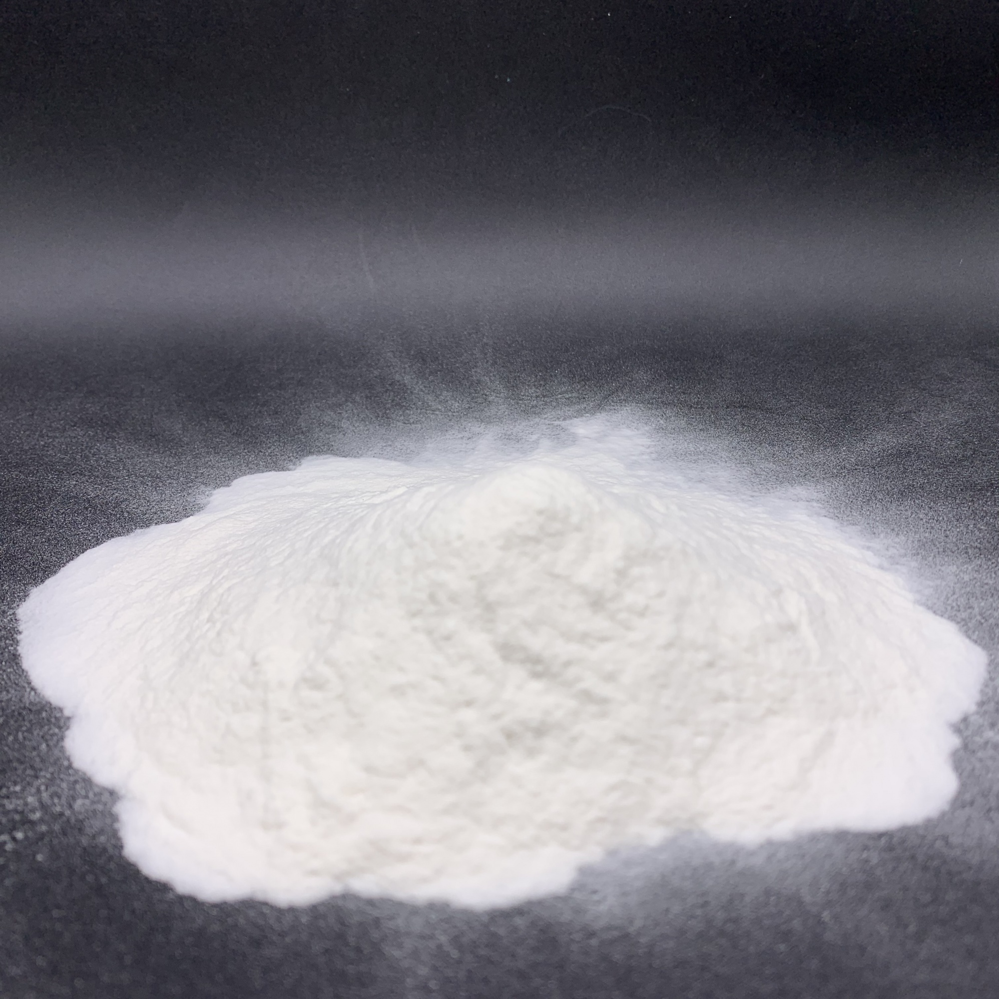 Light Stabilizer 770  J1601 Good light stability BASF's light stabilizer TINUVIN 770/DF has a wide range of applications