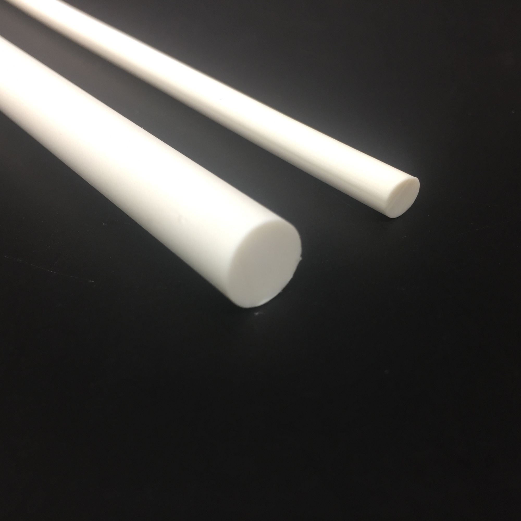 H0231-11 Hot Melt Adhesive - White Glue Stick 120°C 11.300mm  Features fast curing low pollution and strong adhesion  Plastic Fabric