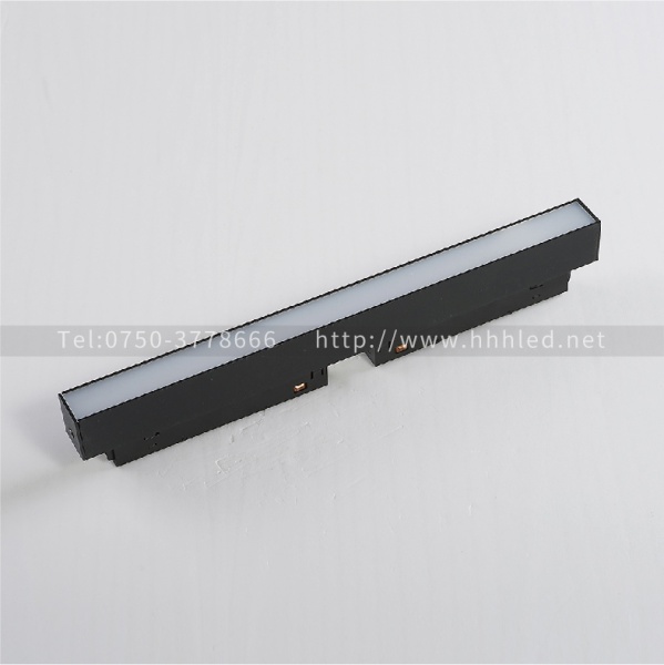 L007 series 300 low-voltage guide rail floodlight