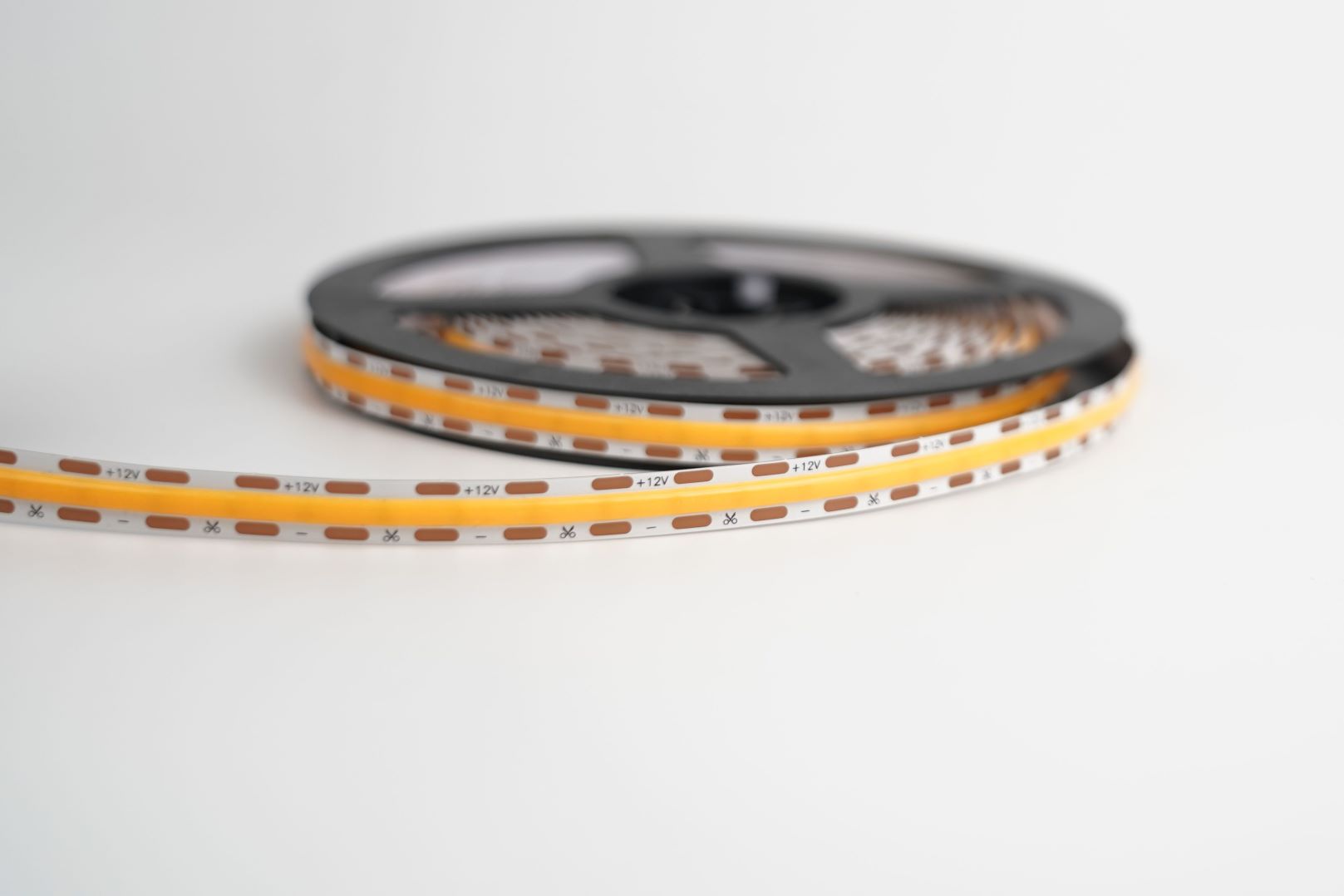 Free Cutting COB LED strip