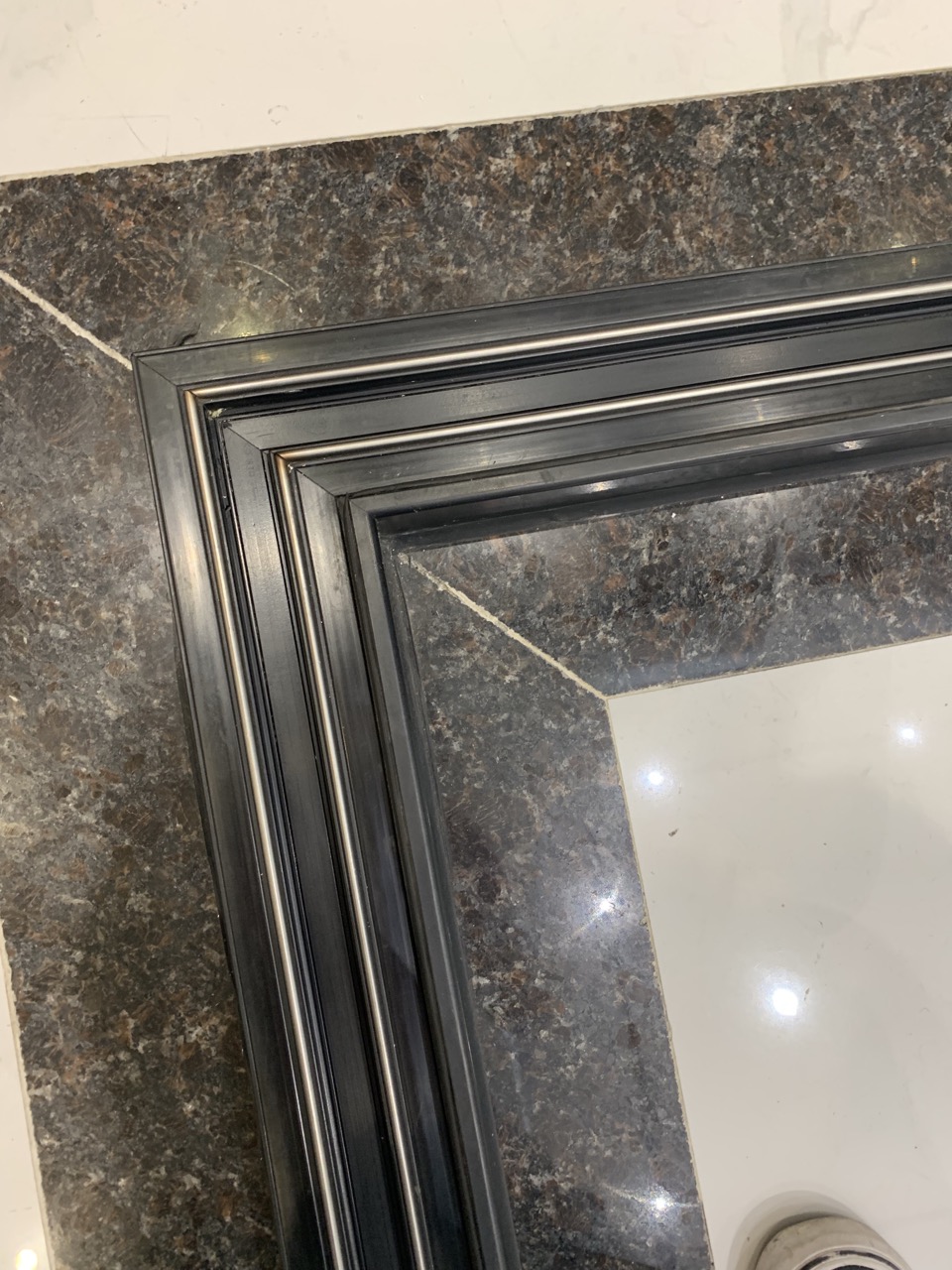 Thermal Broken Corner Bi-Fold Door