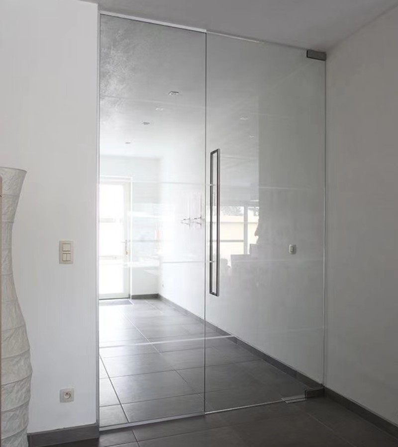 Frameless Spring Door