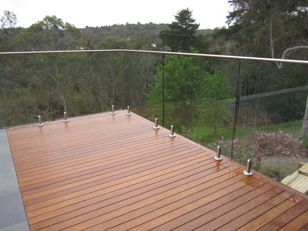 Top Mounted Frameless Glass Balustrades