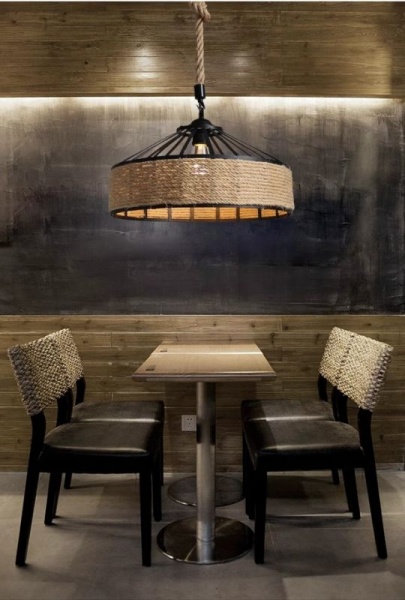 Brown wrought iron retro retro antique industrial style restaurant shop commercial hemp rope lights