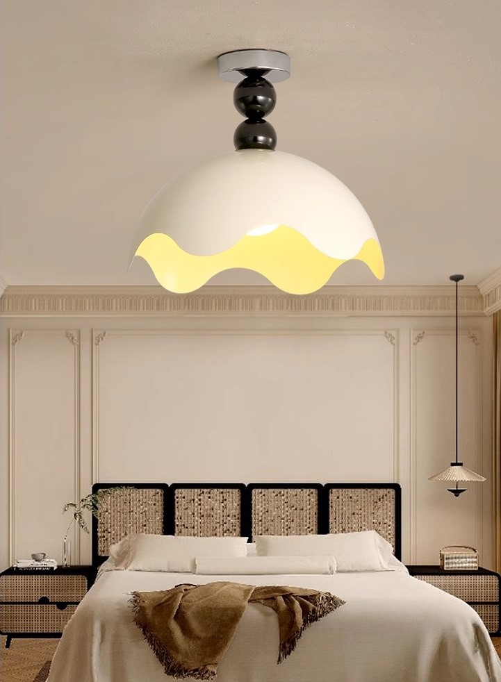 Cream iron restaurant personality design eggshell room chandelier