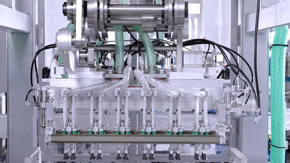 Plastic box packing system