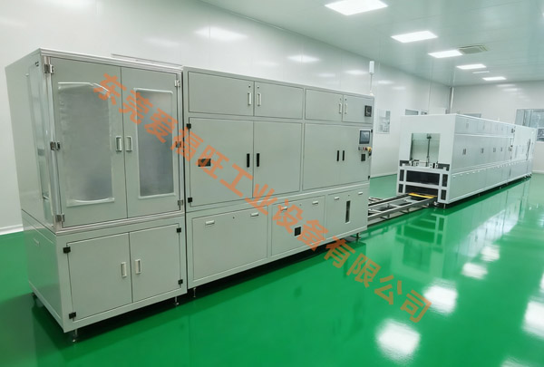 客户找我们爱福旺订购的第二台灌胶固化隧道炉正在装车发货。