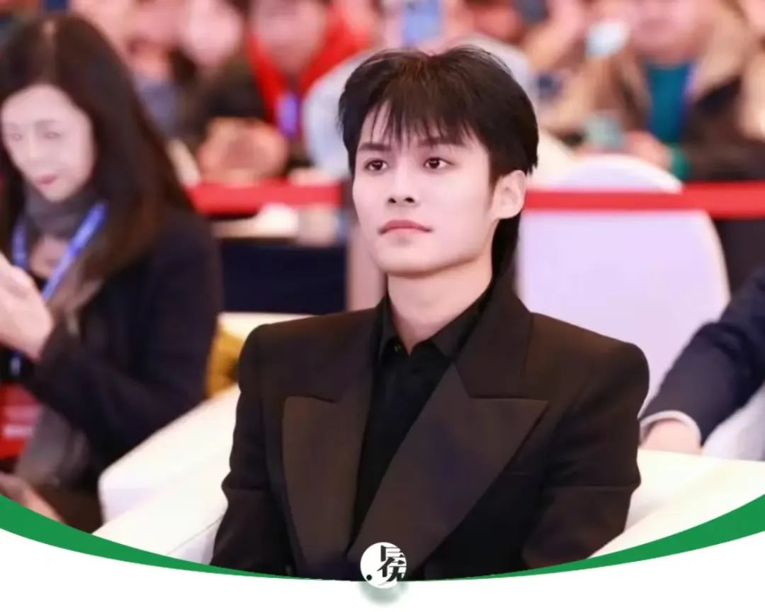停播126天后复活？小杨哥可能得学辛巴 || 深度