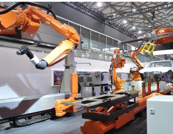 机器人自动化集成- - 关节机器人应用 配合地轨 天轨进行自动化搬运 2