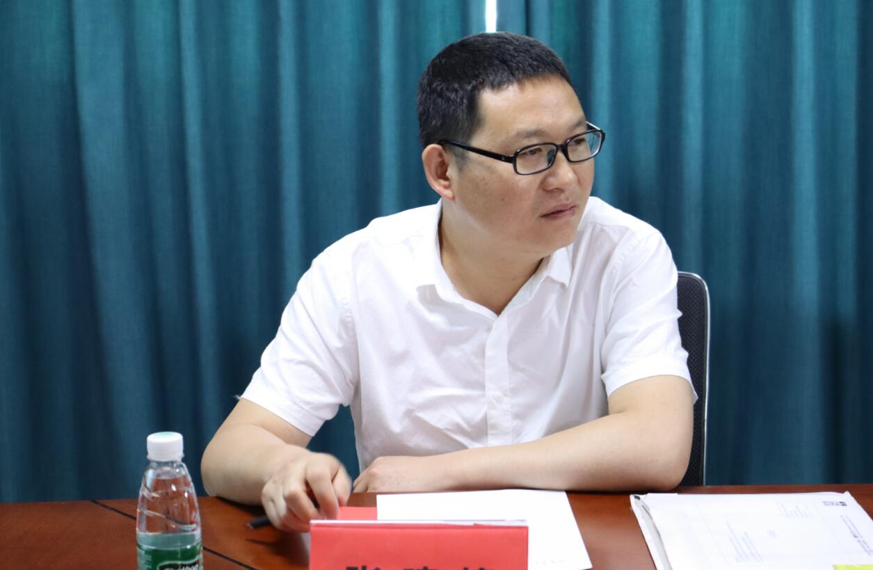 河南工程学院与沁润泽环保签署校企合作协议并授牌(图4) 河南工程学院与沁润泽环保签署校企合作协议并授牌(图4)