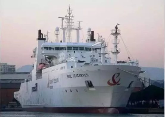 长见识了！海底电缆的敷设原来是是这样的！