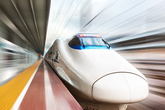 中国高铁从模仿到超越,驱动高铁的速度源是什么-益达注册有限公司