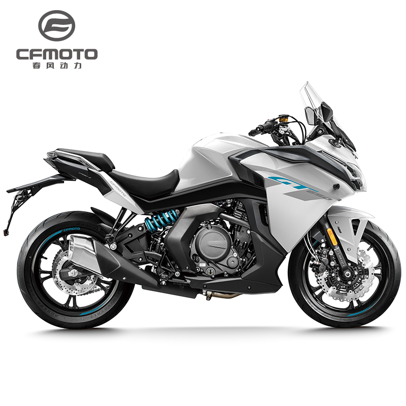 650GT 水冷电喷摩托车 时尚旅跑