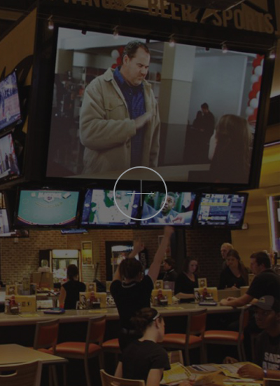 Restaurant digital advertising machine