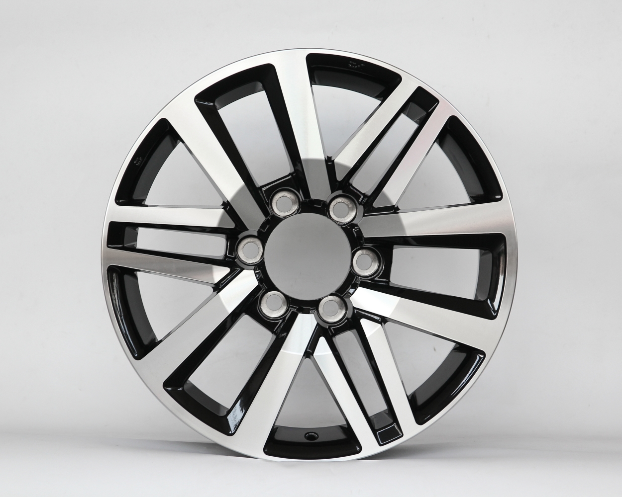 SHGW722D-18X8.0