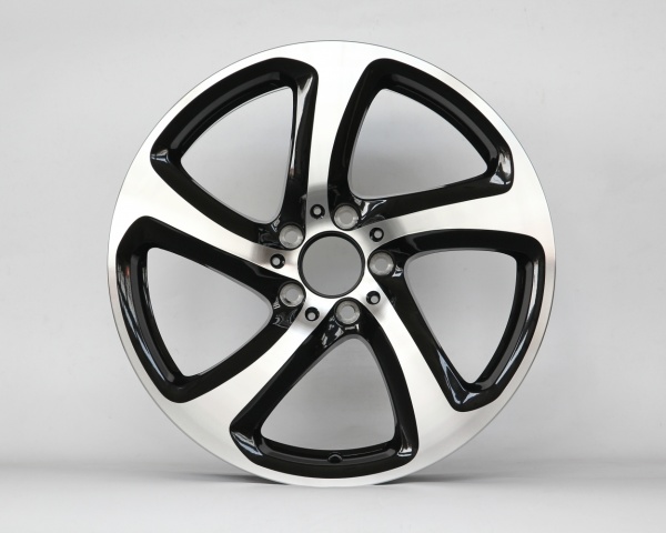 SHGW724D-18X8.0