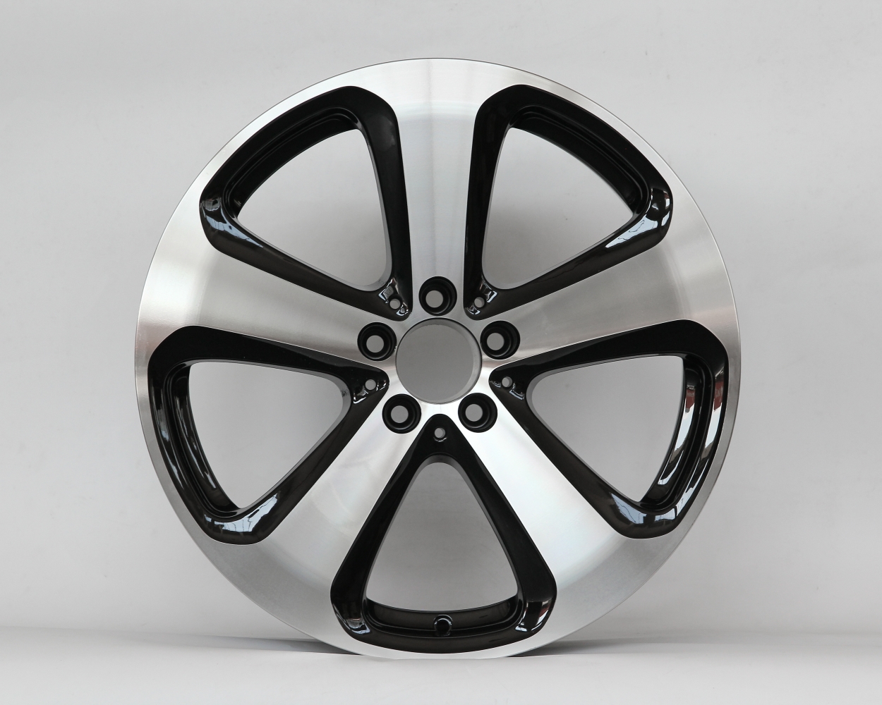 SHGW726D-18X8.0