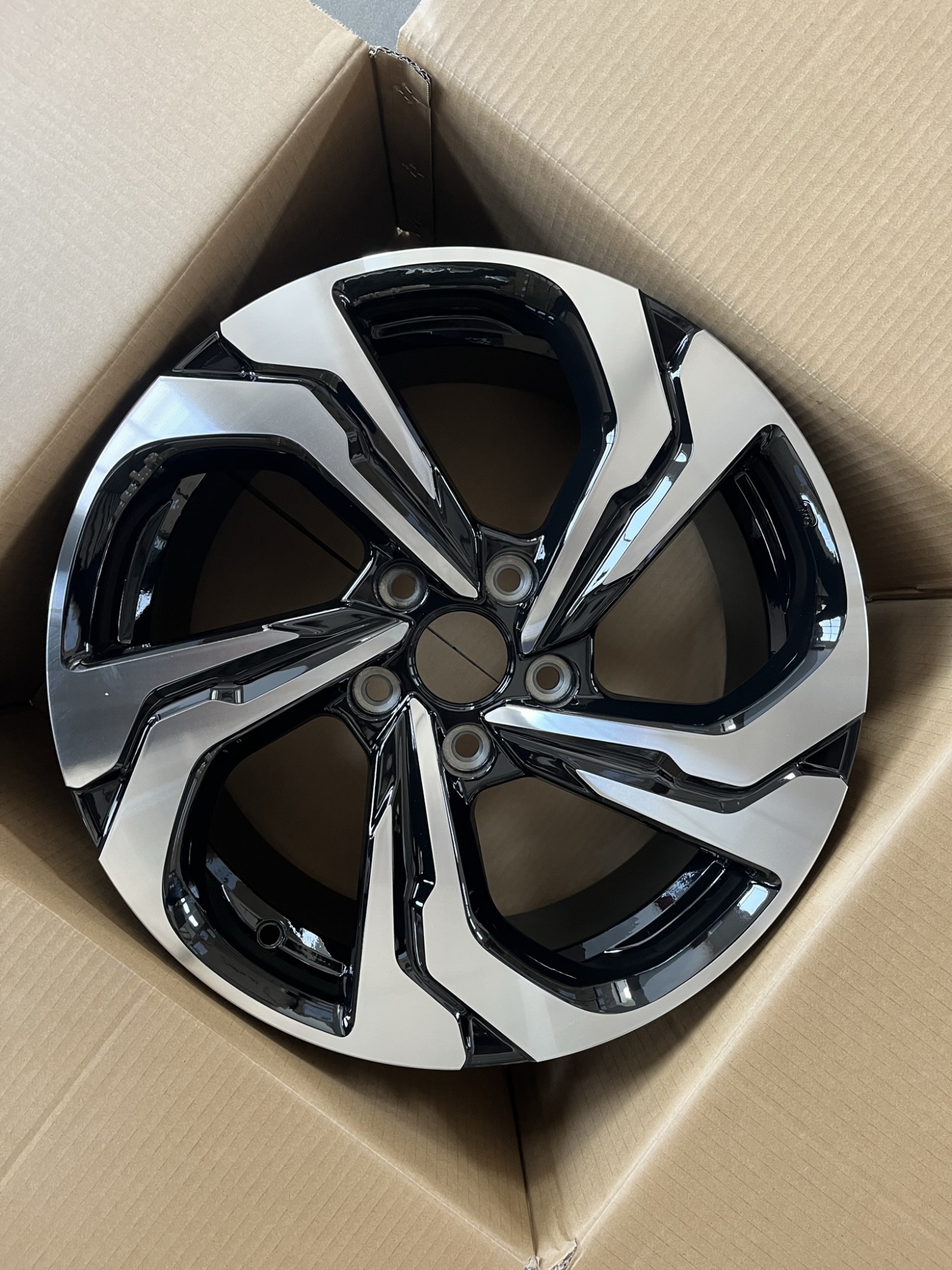 SHGW7232D-17X7.5