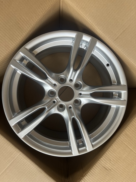 SHGW835D-18X8.0