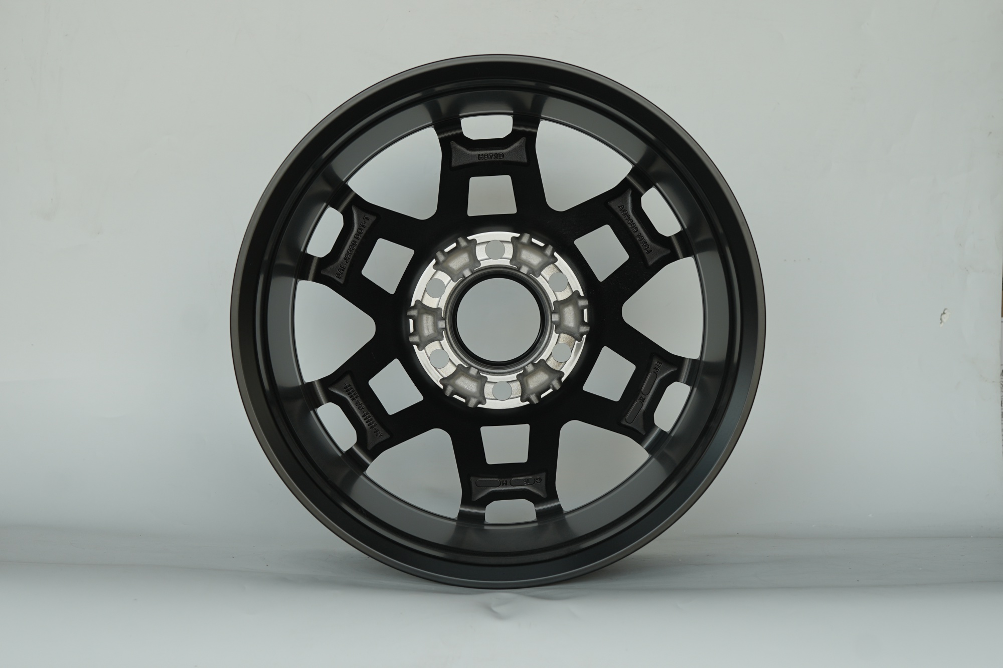 SHGW873D-18X8.0