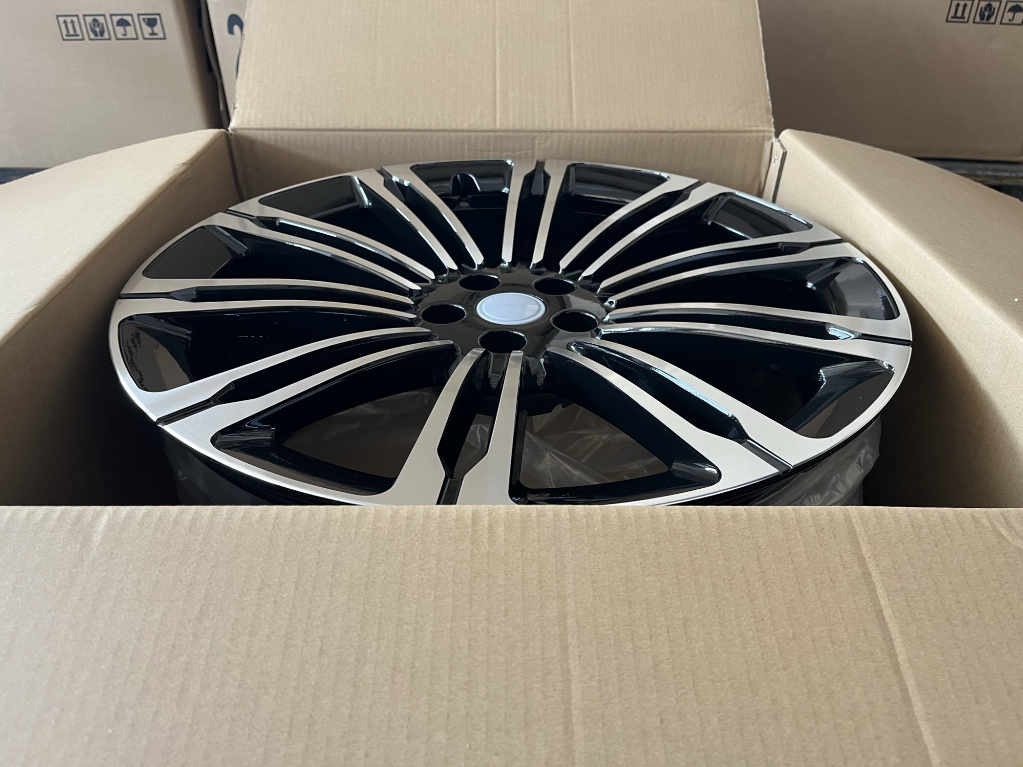 SHGW941-21X9.5