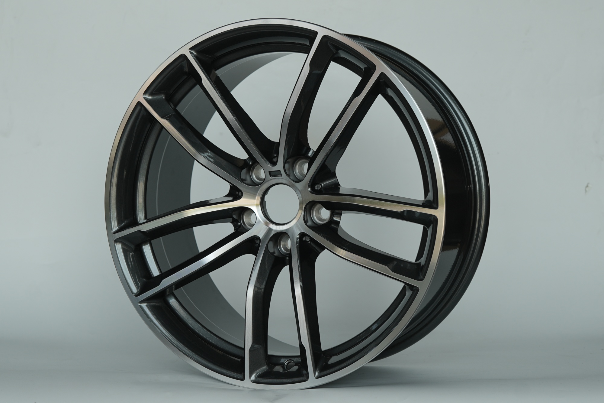 SHGW3003-18X8.0