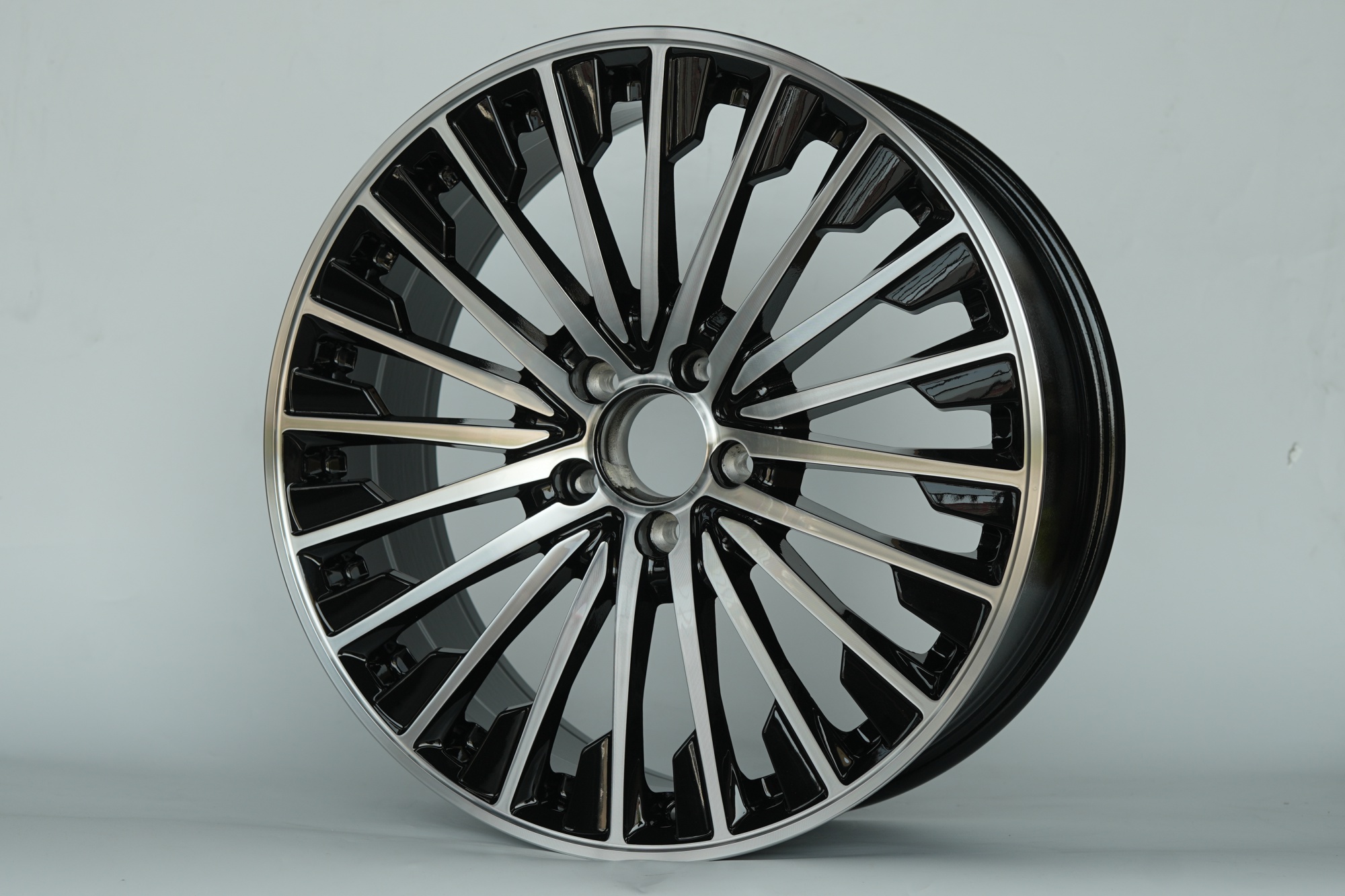 SHGW3062-18X8.0