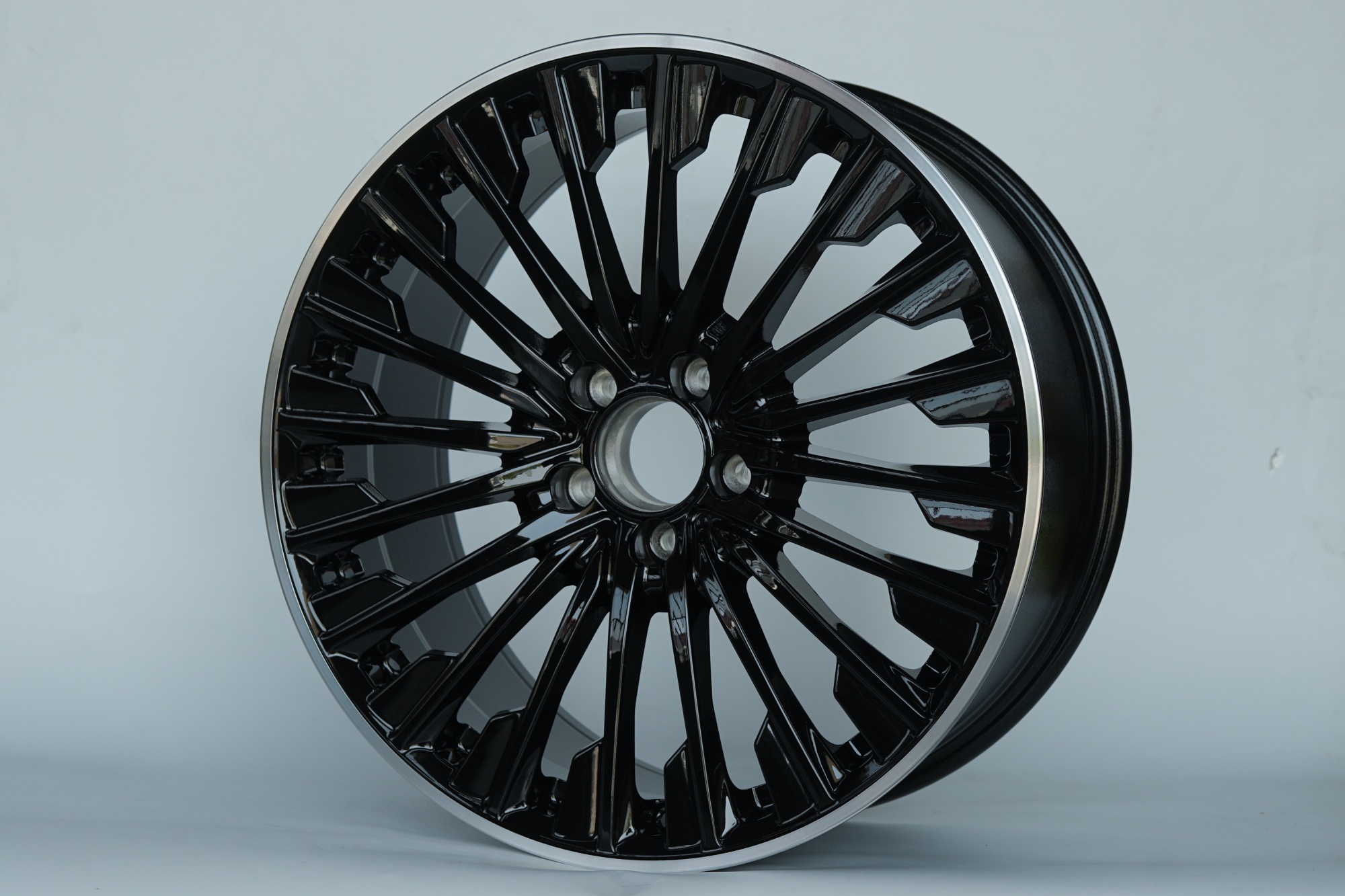 SHGW3062-18X8.0